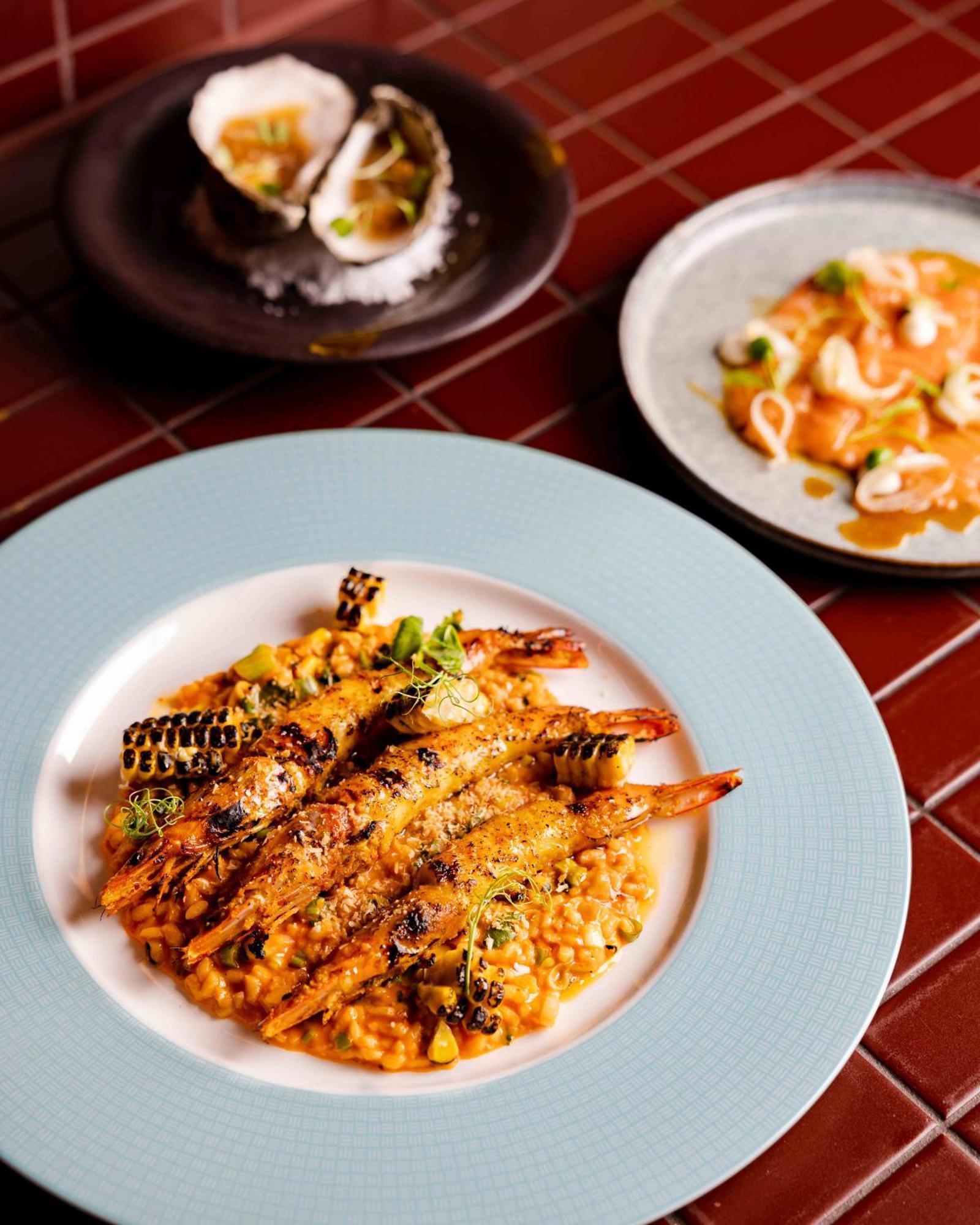 Отель Pan Pacific Лондон Экстерьер фото A prawn dish